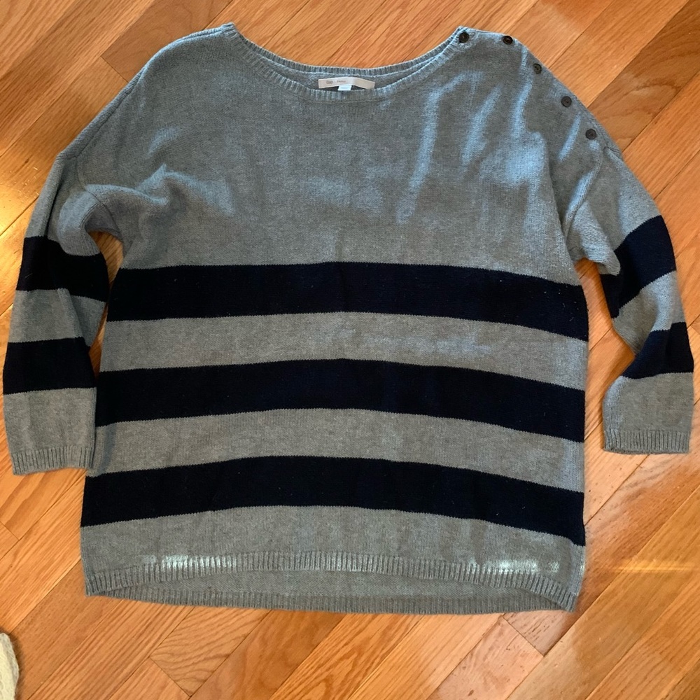 GAP Sweater